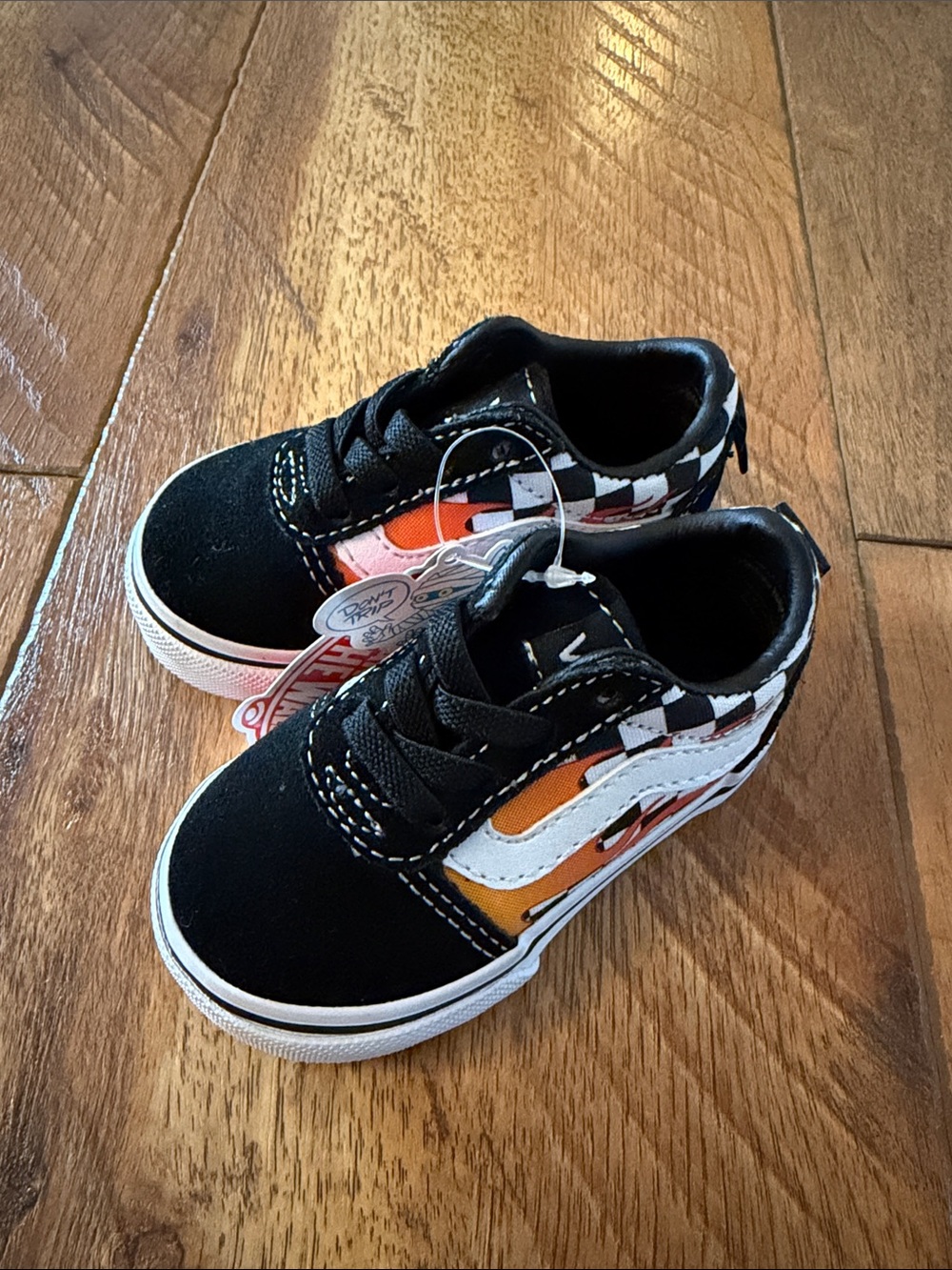 NWT Vans Toddler 3 Old Skool Sneakers